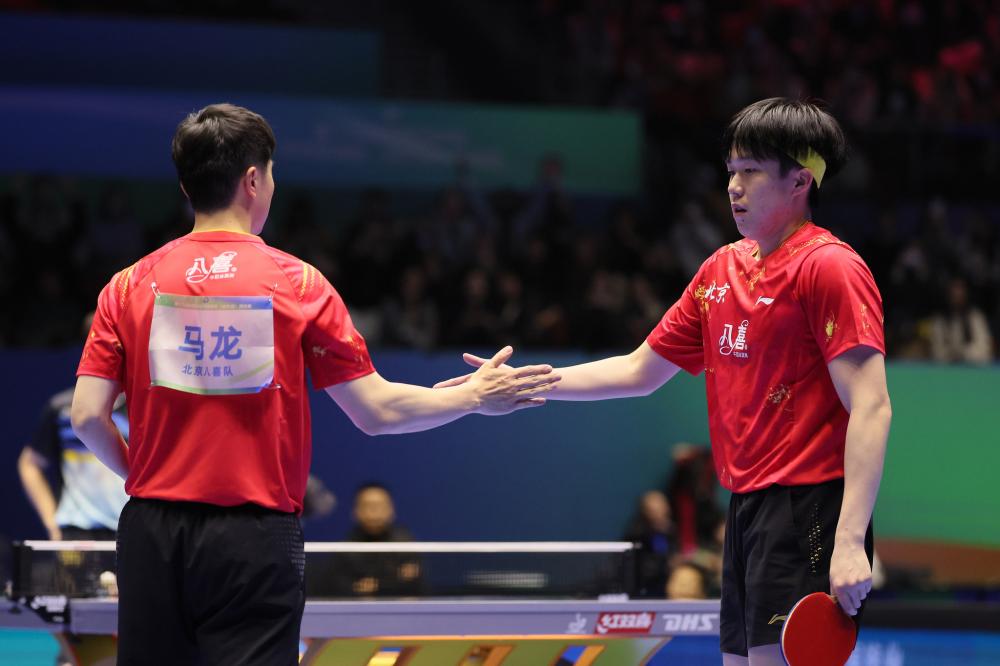 更是对其训 更是对其训